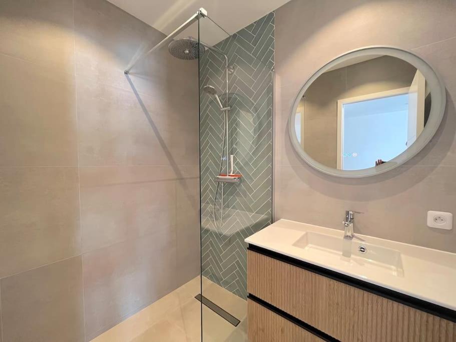 Joli Studio - Studio Neuf Terrasse Clim Wi-Fi 2 Min. Des Plages Антиб Экстерьер фото